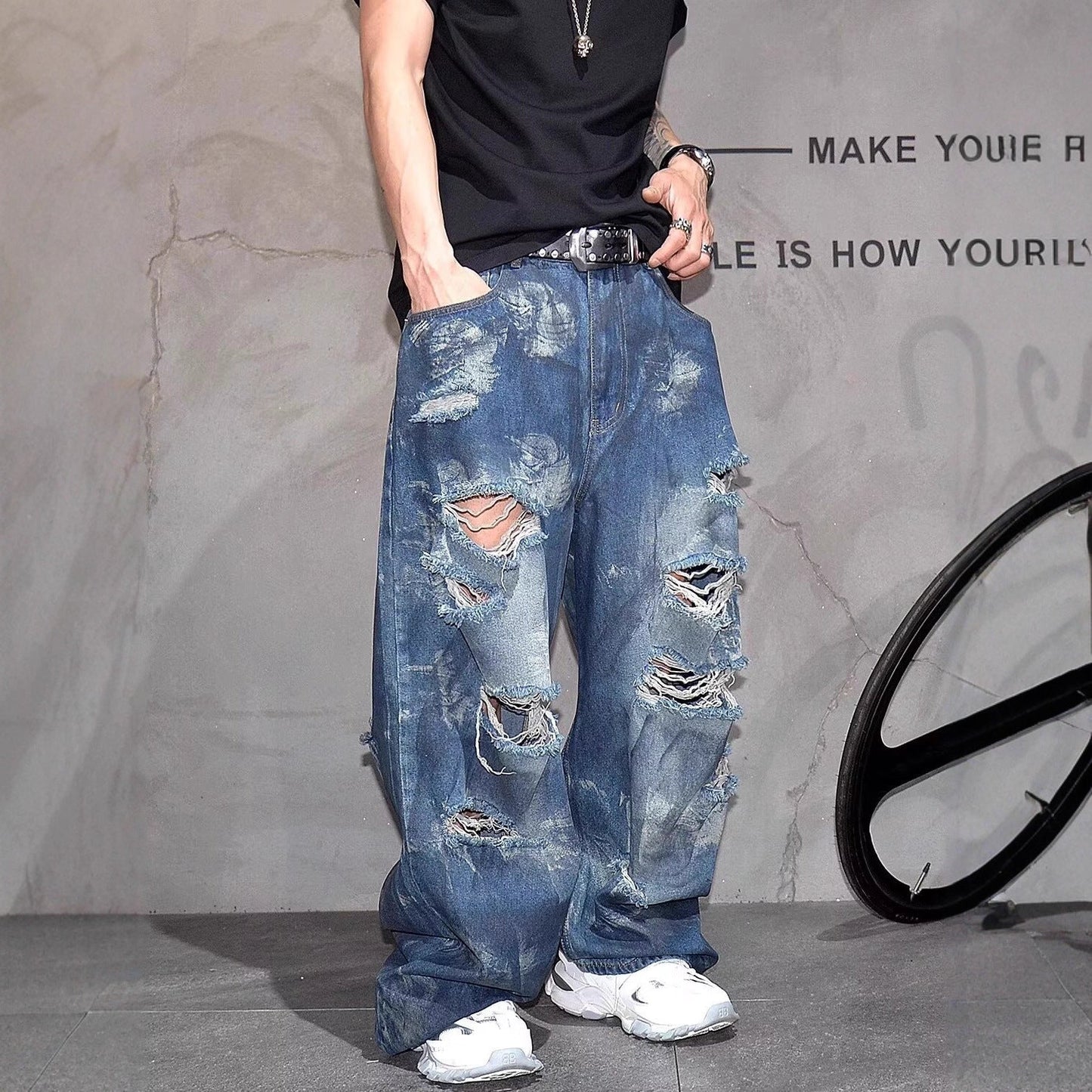 Ruin Distressed Jeans - Heavy Blue