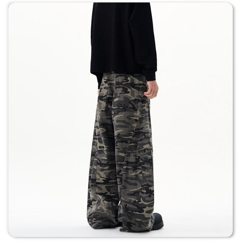 Retro Camo Workwear Wide-Leg Jeans