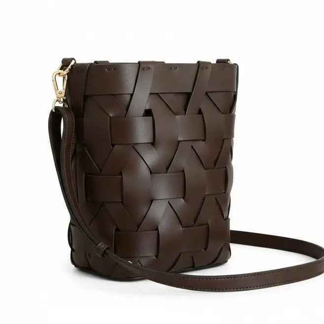 THE ZENOBIA WOVEN BUCKET BAG (FINAL SALE)