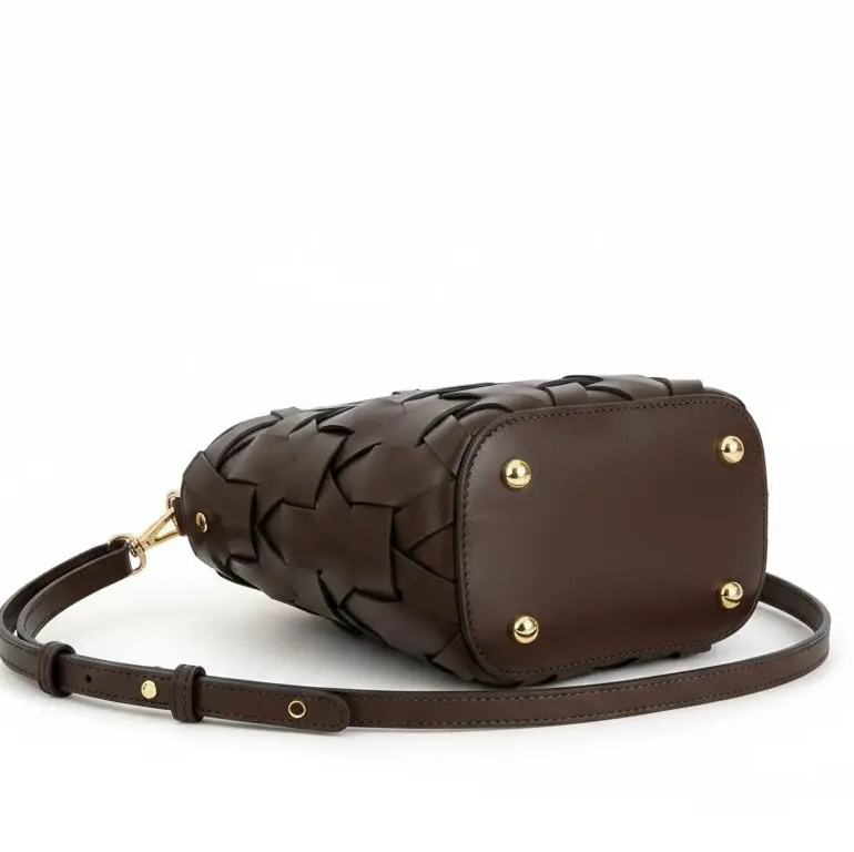 THE ZENOBIA WOVEN BUCKET BAG (FINAL SALE)