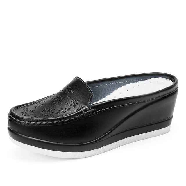 USS Shoes Regina Women's Platform Mule
