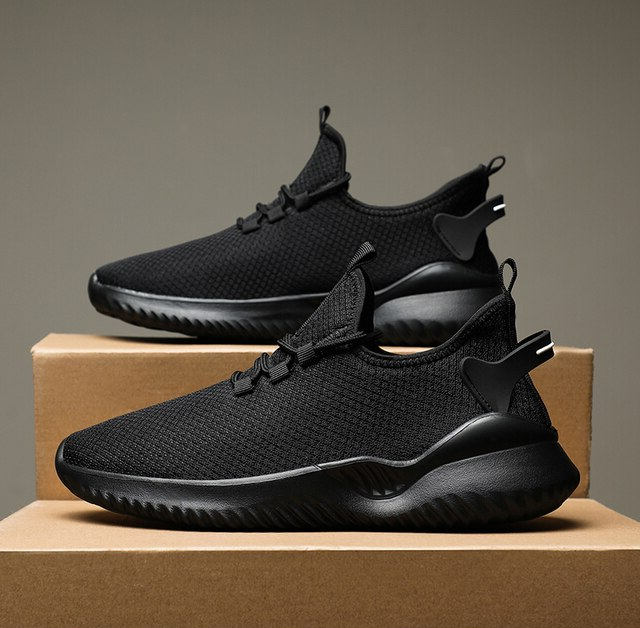 Robledo Unisex Sneaker - Luxuryurbanwear