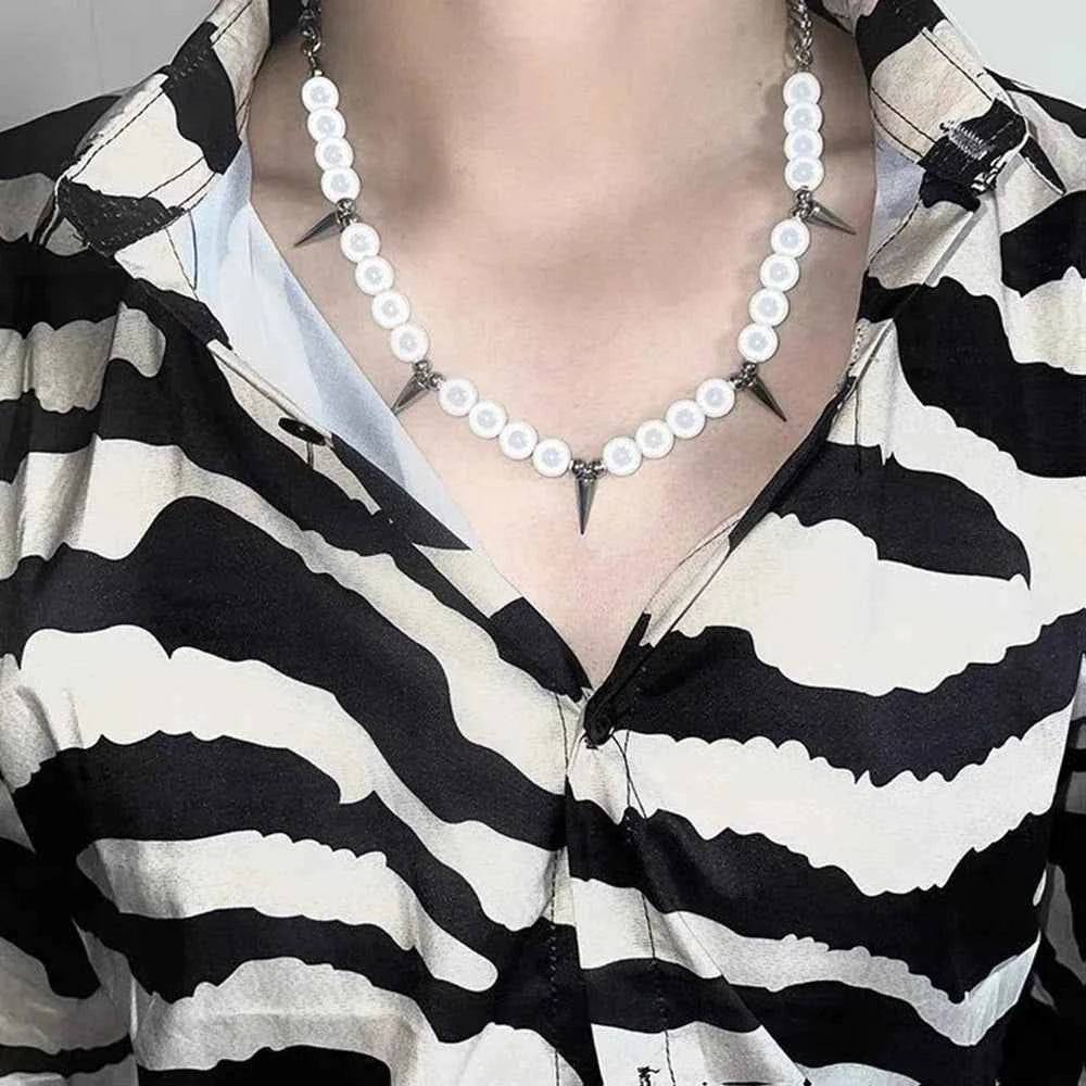 Reflective Punk Rivet Choker Necklace