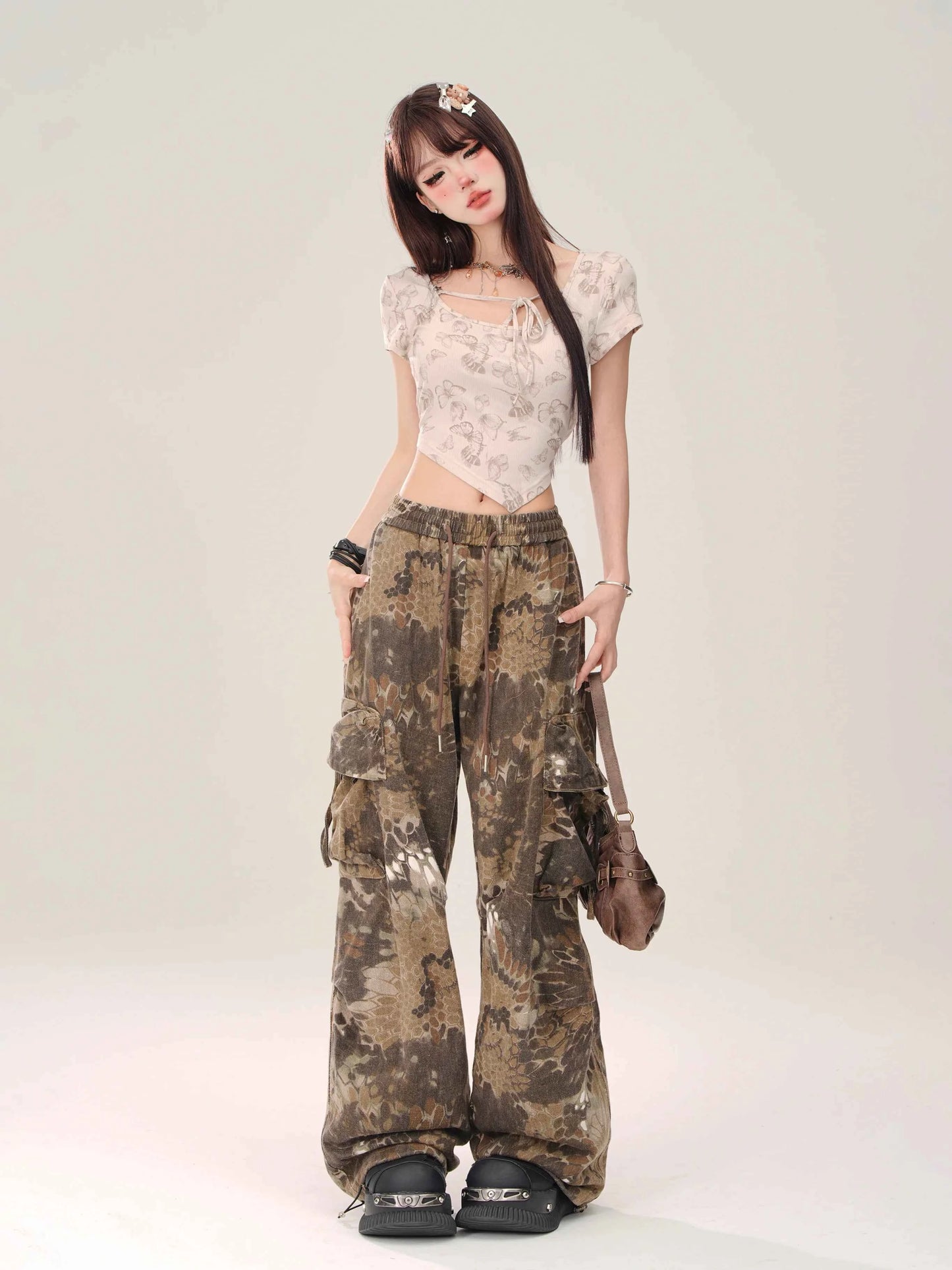 Stylish Snake Patterned Wide Leg Pants