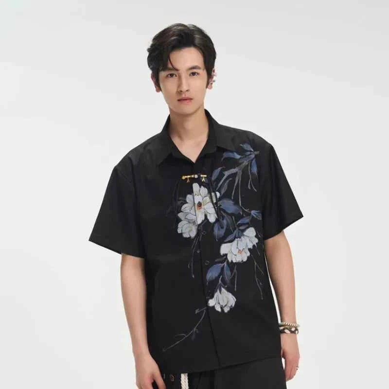 Flattering Stylish Black Printed Lapel Shirt