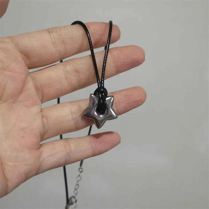 Vintage Y2K Star Pentagram Pendant Necklace