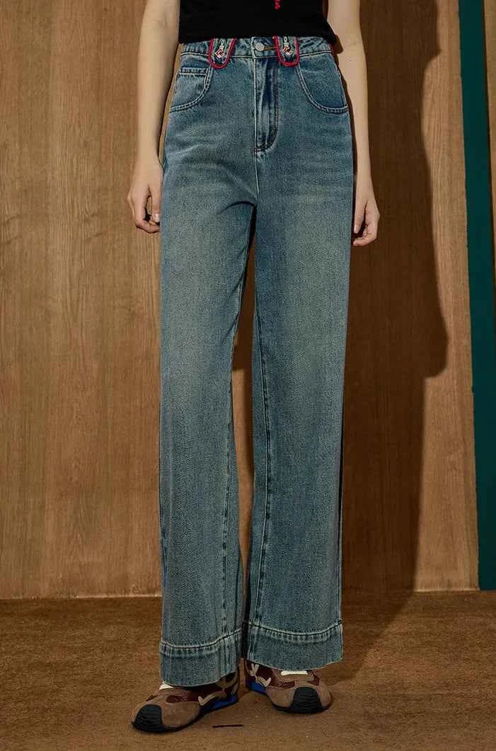 Signature Washed Embroidered High Waist Jeans