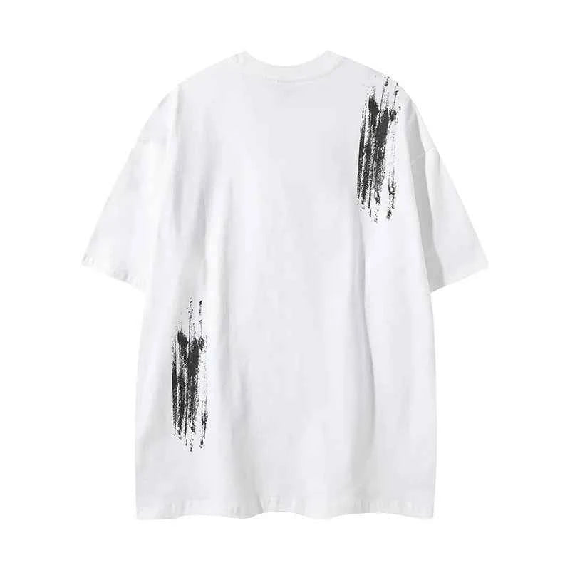 Effortless Bold Letter Graffiti Hip Hop T-Shirt