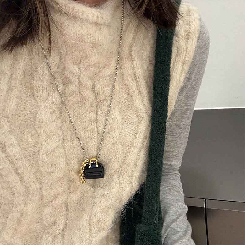 Luxury Beaded Stone Pendant Necklace