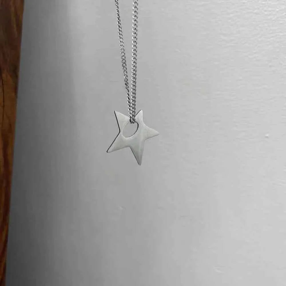 Geometric Asymmetrical Star Pendant Aesthetic Necklace