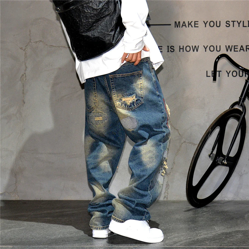AM26 Ripped Patch Washed Jeans