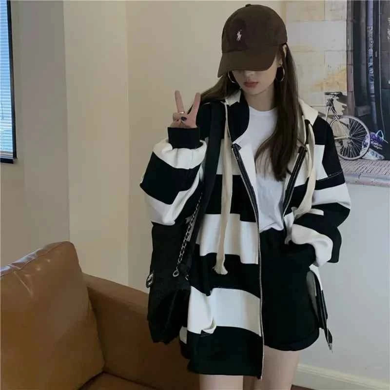 Stylish Korean Style Striped Loose Hooded Sweatshirt