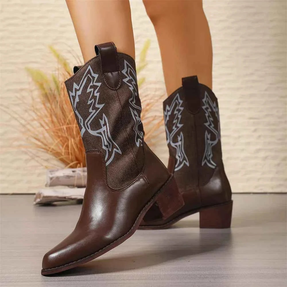American Vintage Chain-Accent Cowboy Leather Boots