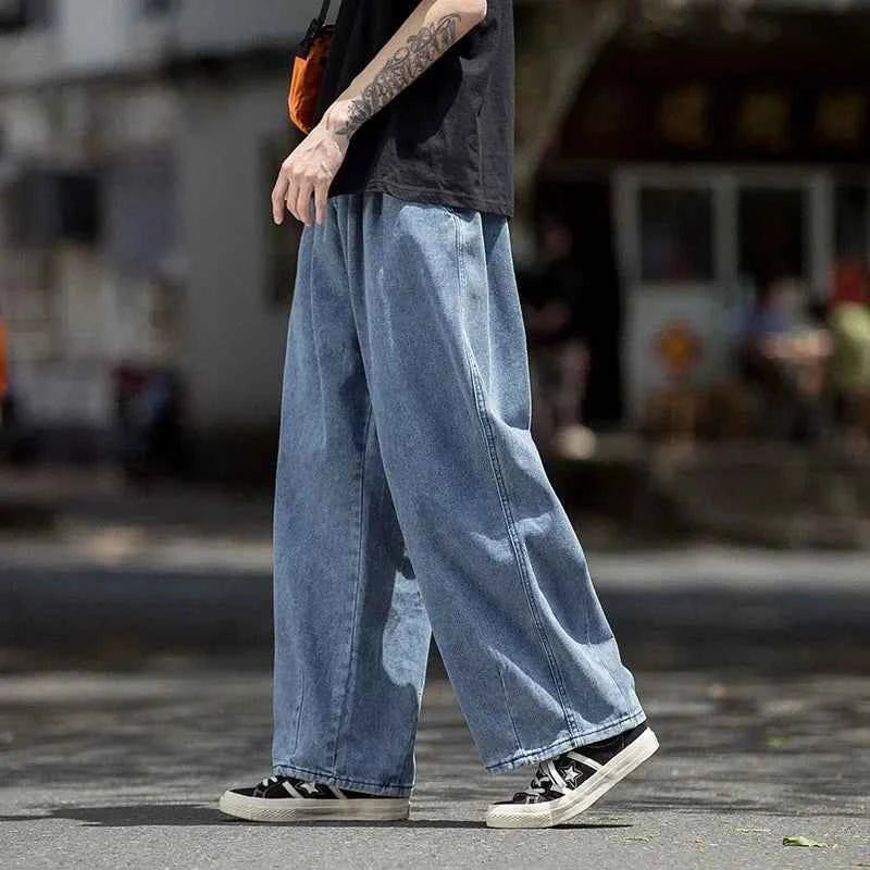 Streetwear Fashionable Straight Leg Denim Jeans