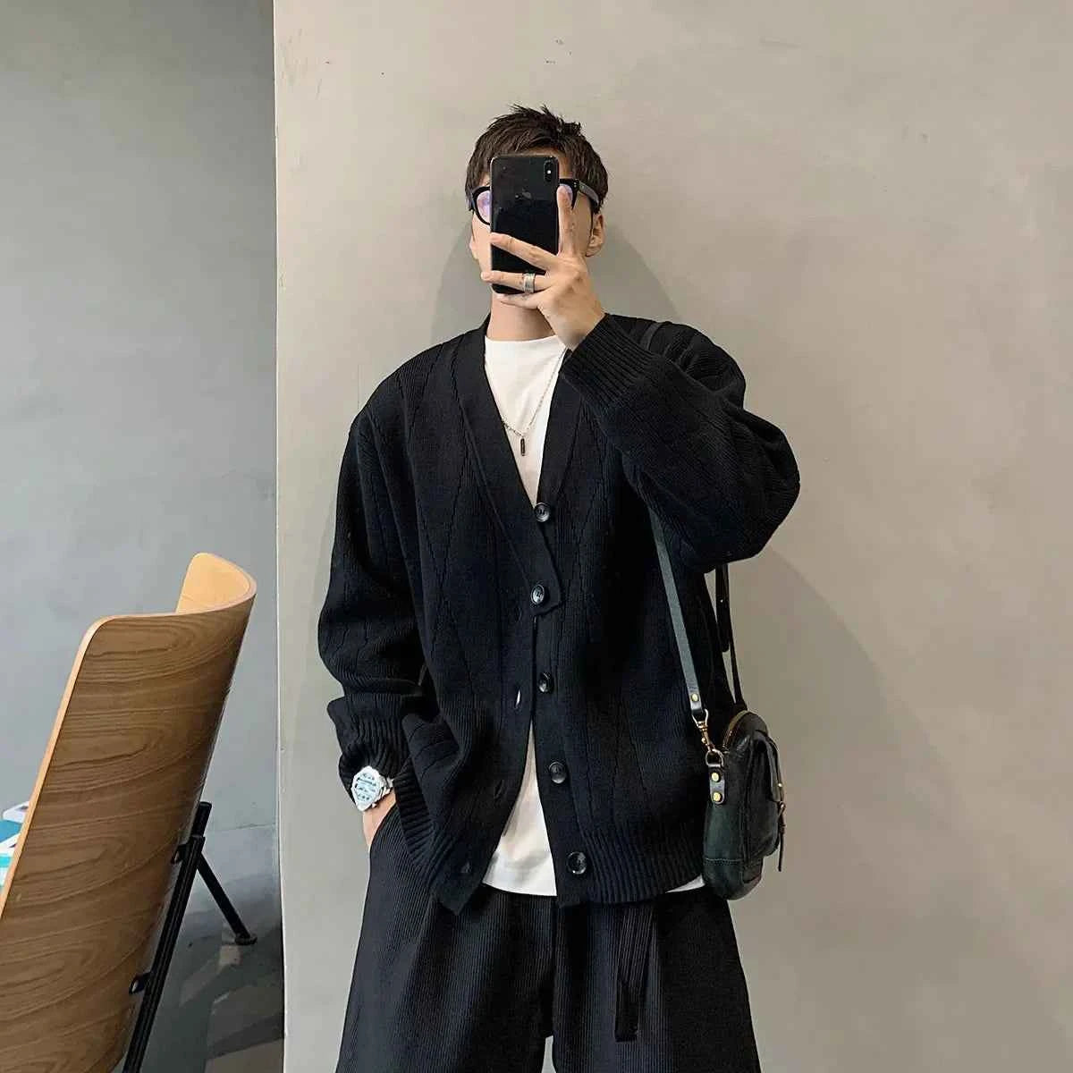 Men's Stylish Luxury Knitted Solid Color Cardigan