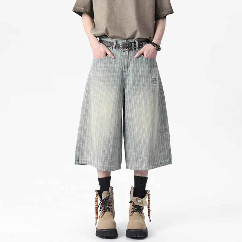 Elegant Vintage Washed Straight Cropped Jorts