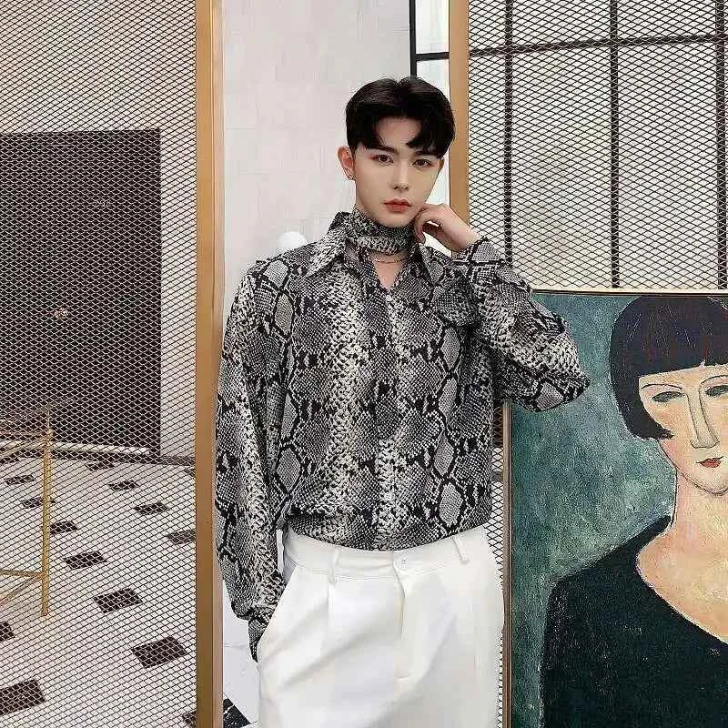 Japanes Trendy Snake Printed Short Sleeved Shirt