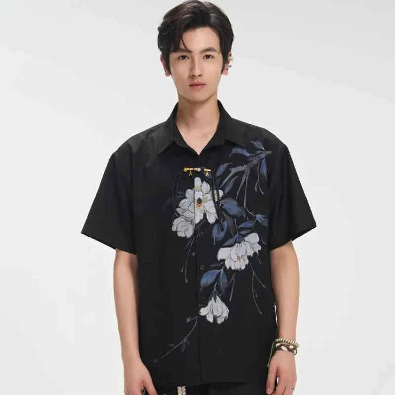 Flattering Stylish Black Printed Lapel Shirt