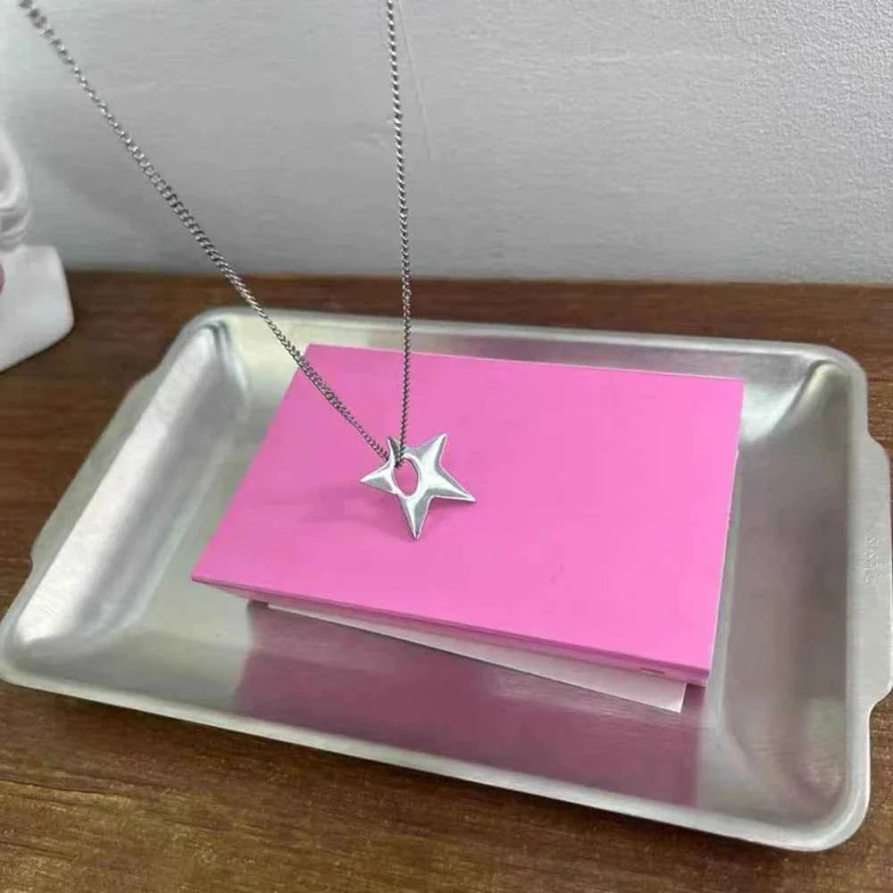 Geometric Asymmetrical Star Pendant Aesthetic Necklace