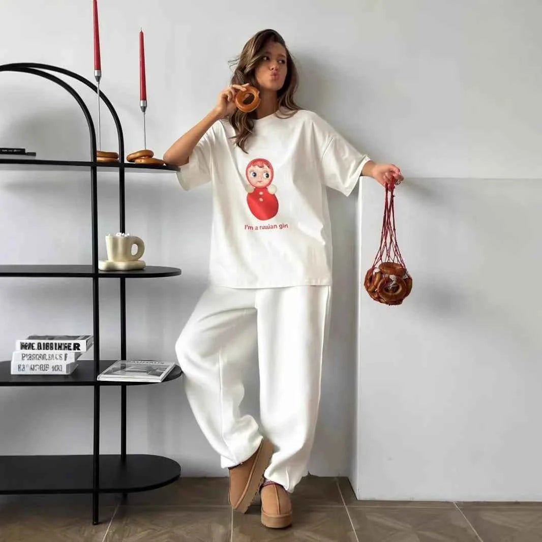 Retro Minimal Graphic Nesting Doll Print T-Shirt