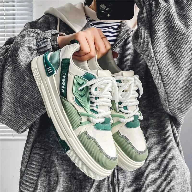 Versatile Casual Skateboarding Sneaker
