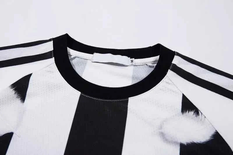 Feather Print Mesh Stripe Sport Polyester T-Shirt