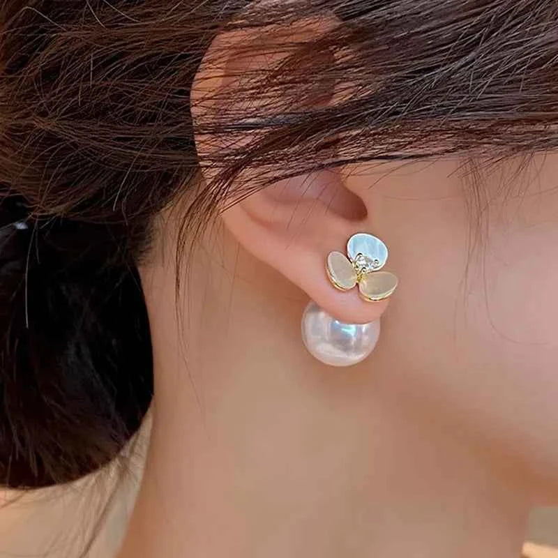 Luxury French Flower Pearl Stud Earring