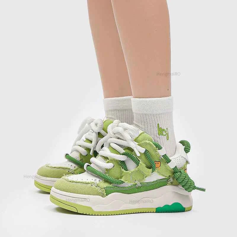 Y2K Trendy Retro Skate Sneaker