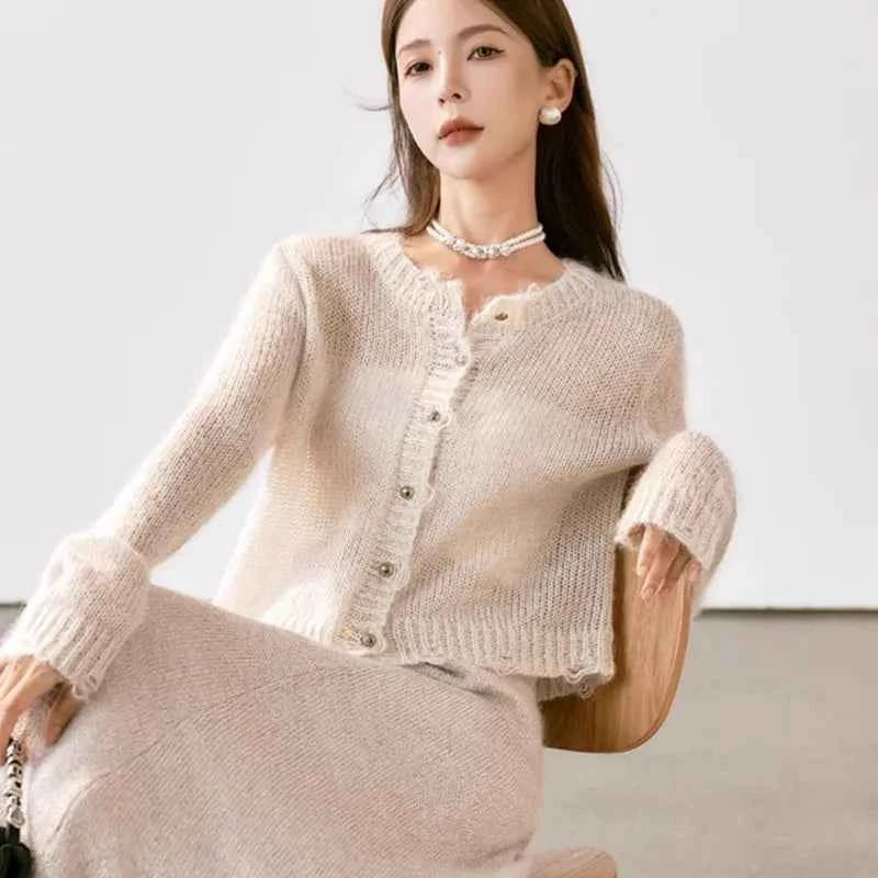Winter Cozy Vibes Elegant Knitting Cardigan