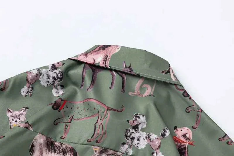 Vibrant Durable Graffiti Dog Graphic Short Sleeve Shirt