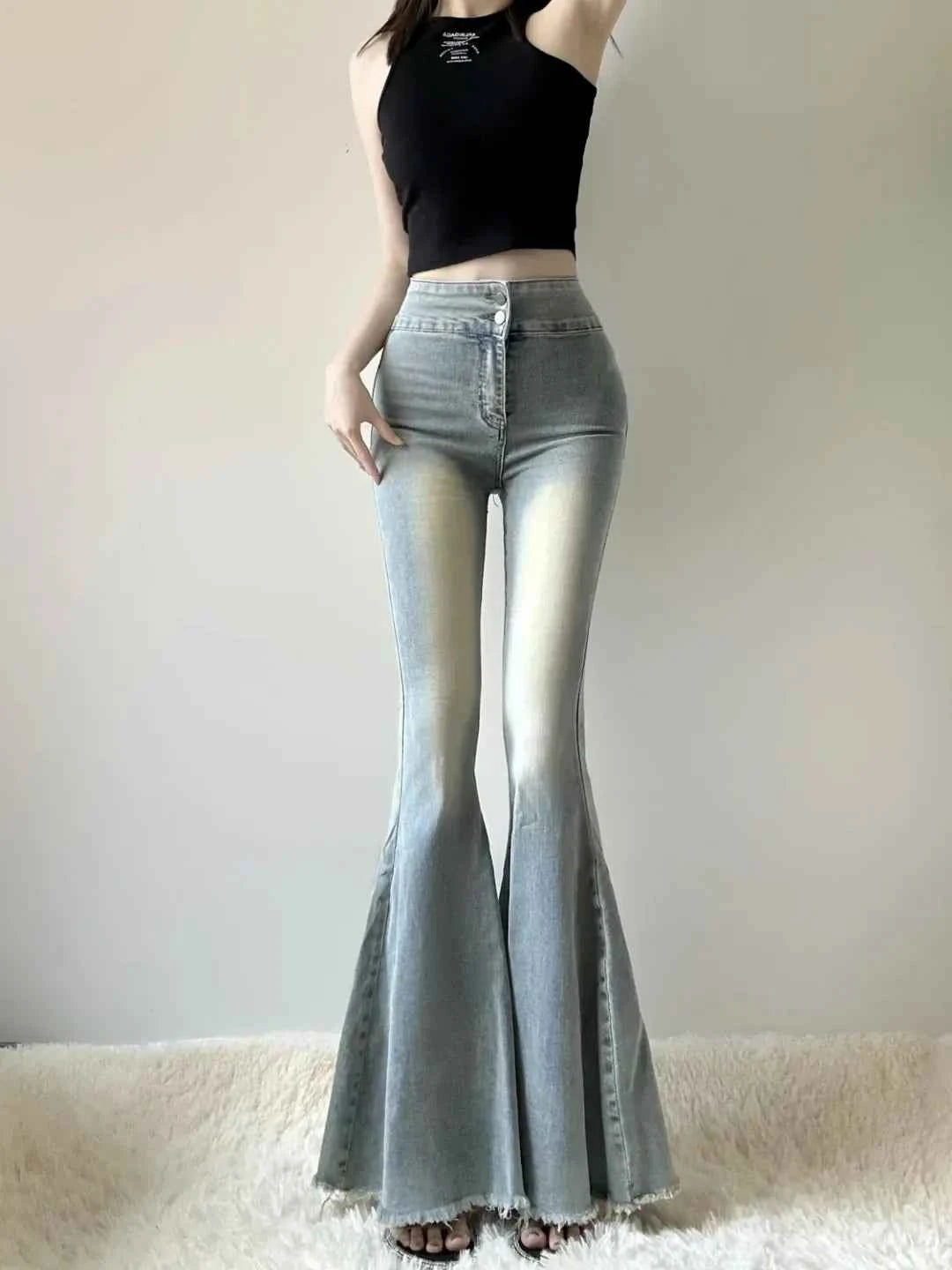 Women Flattering Stretch Flare Jeans