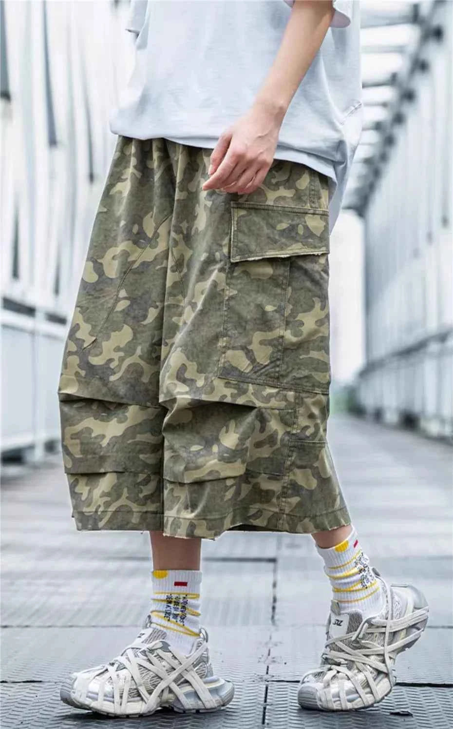 Straight & Sleek Camouflage Tactical Cargo Jorts