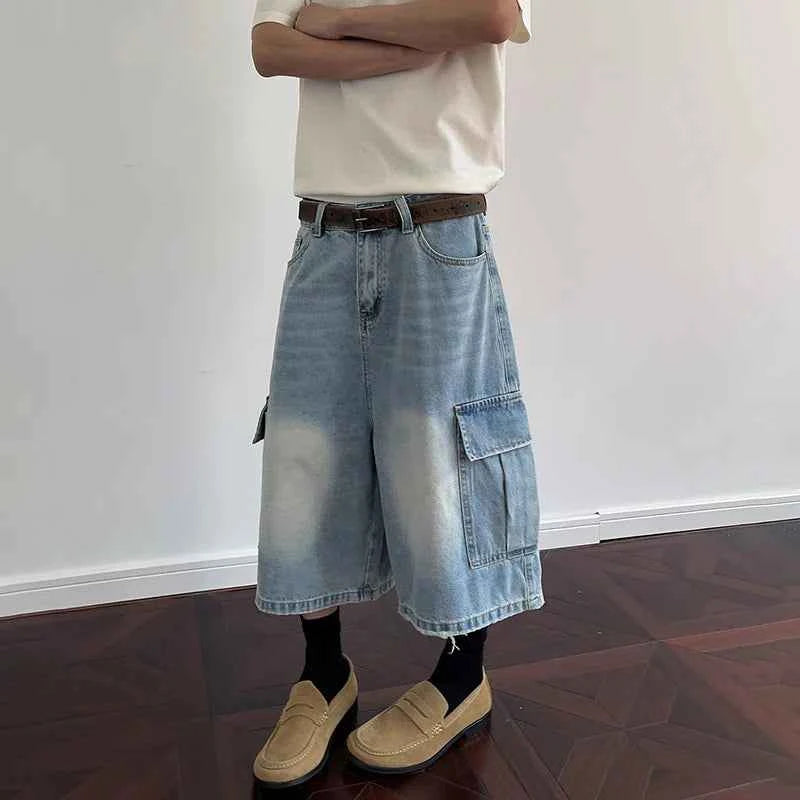 Style Meets Comfort Loose Straight Cargo Jorts
