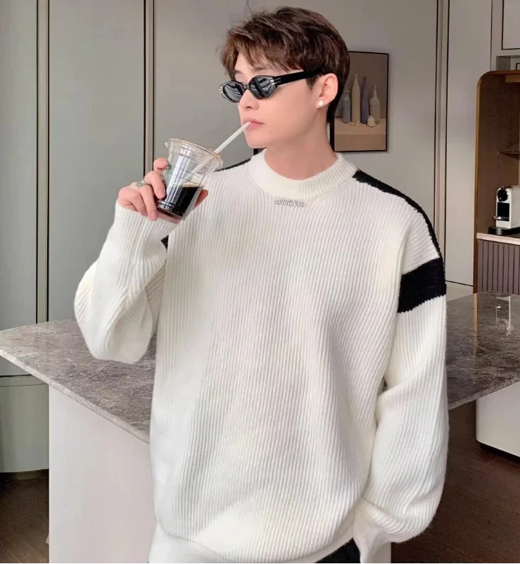 Streetwear Korean Style Round Neck Knit Sweater - Luxuryurbanwear