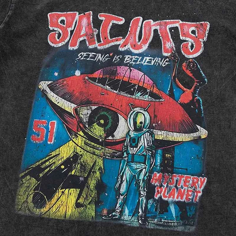 Graphic Vintage Black UFO Alien T-Shirt