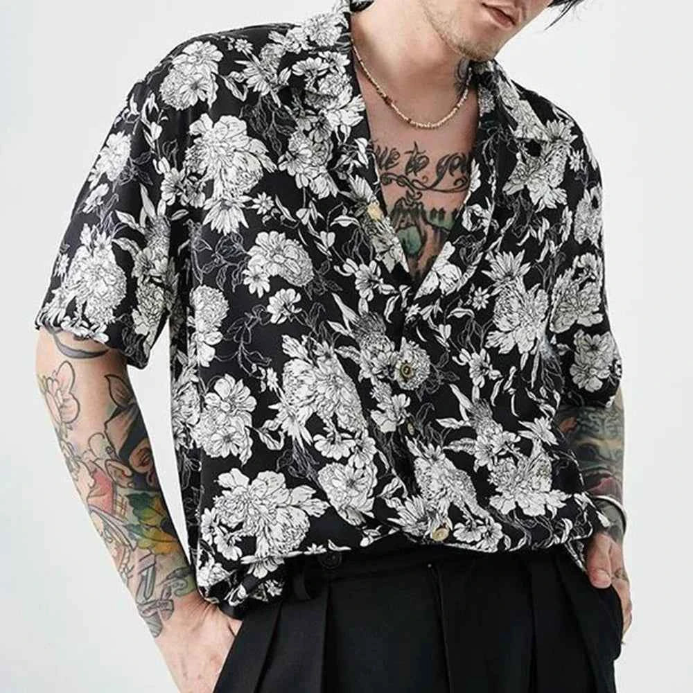 Black White Hawaiian Vacation Short Sleeve Shirt