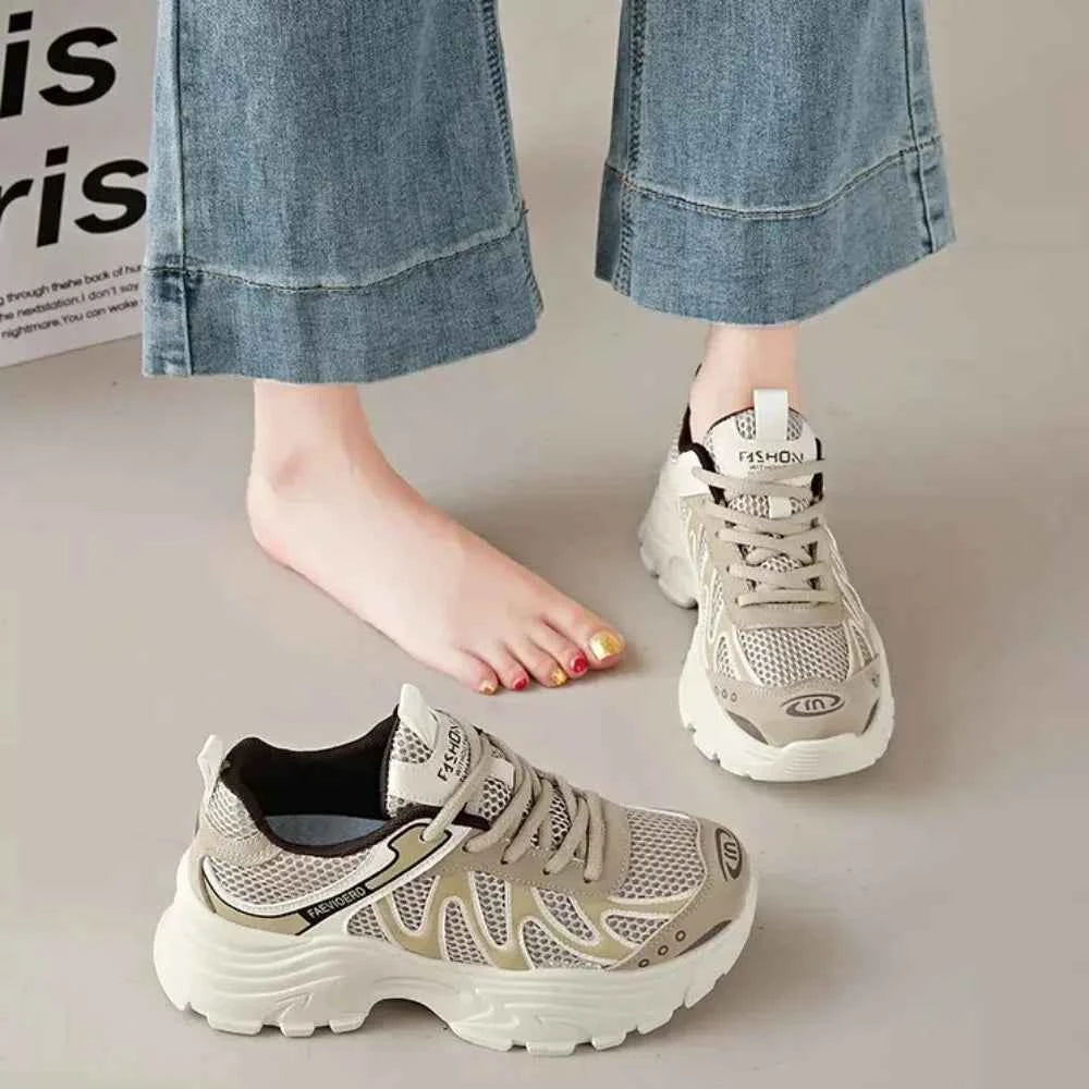 Women Stylish Lace-Up Vulcanized Tennis Sneaker