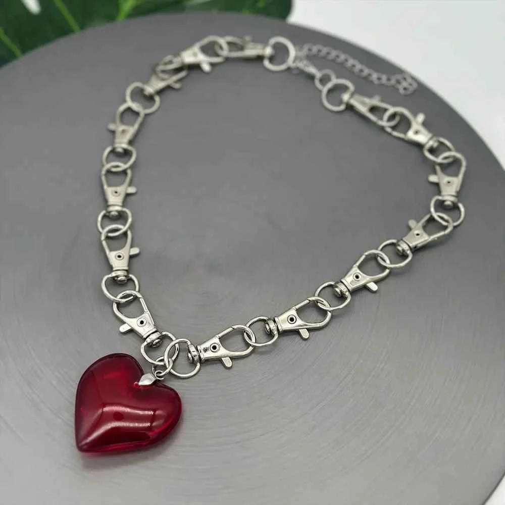 Grunge Heart Key Buckle Chain Necklace