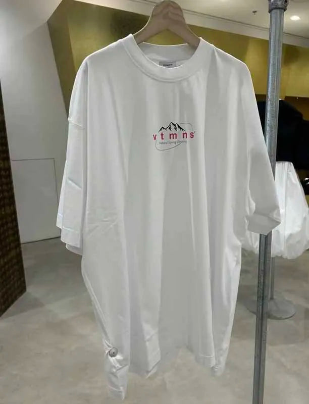 Luxuryurbanwear VT Logo Printed Unisex T-Shirts