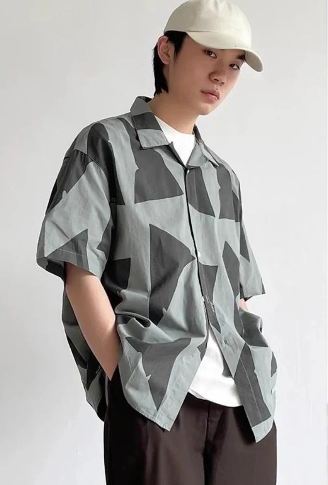 Y2K Street Style Navy Geometric Print Short Sleeve Shirt - Luxuryurbanwear