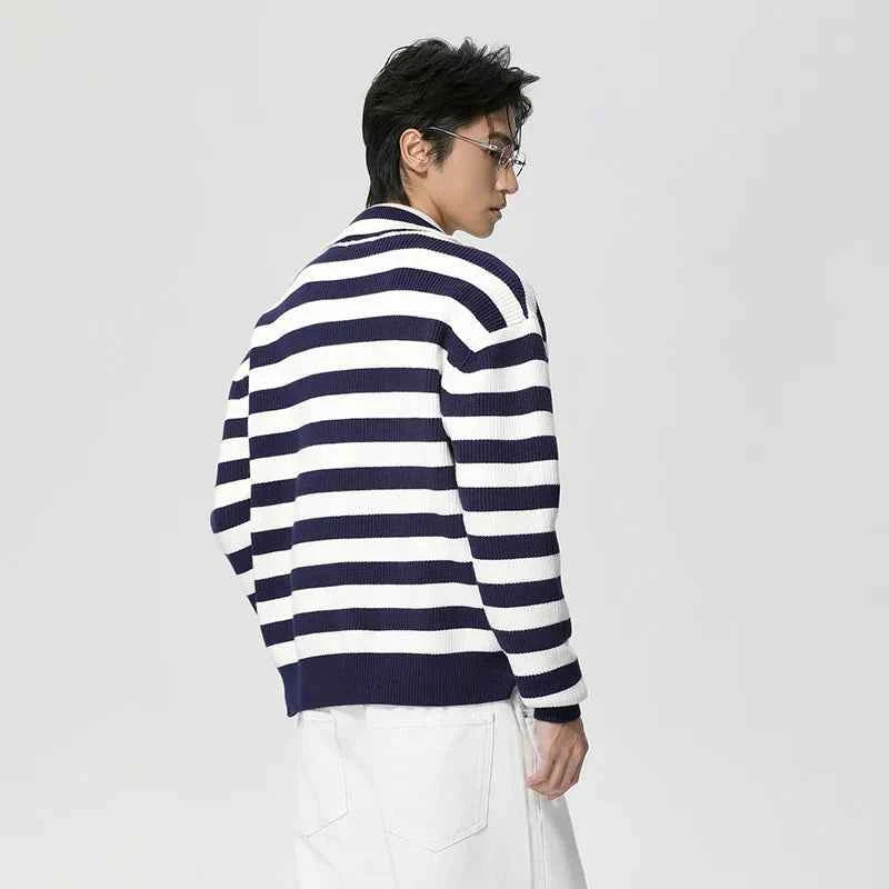 Contrast Color Loose Fit V-Neck Knitted Sweater