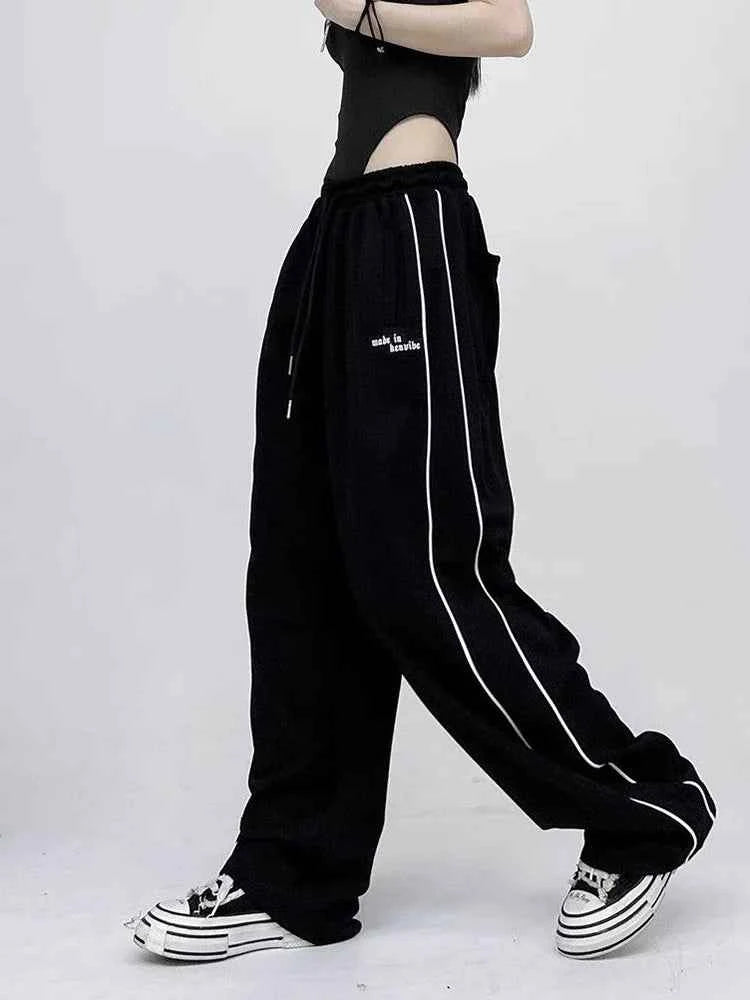 Women Vintage Retro Striped Letter Print Sweatpants