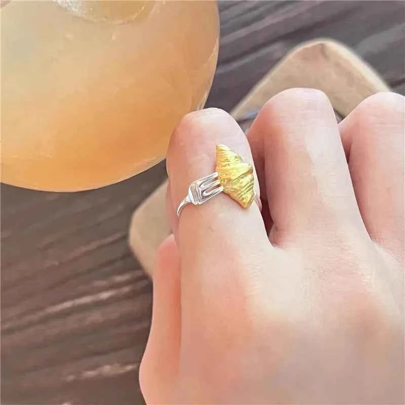 Original 925 Sterling Silver Irregular Croissant Ring