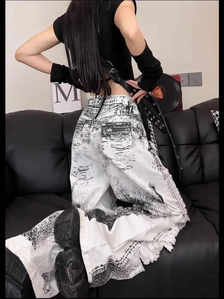 Vintage Women Streetware Ripped Denim Jeans