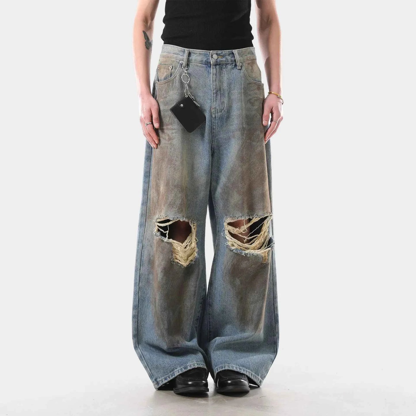Distressed Vintage Wide Leg Spray Jeans