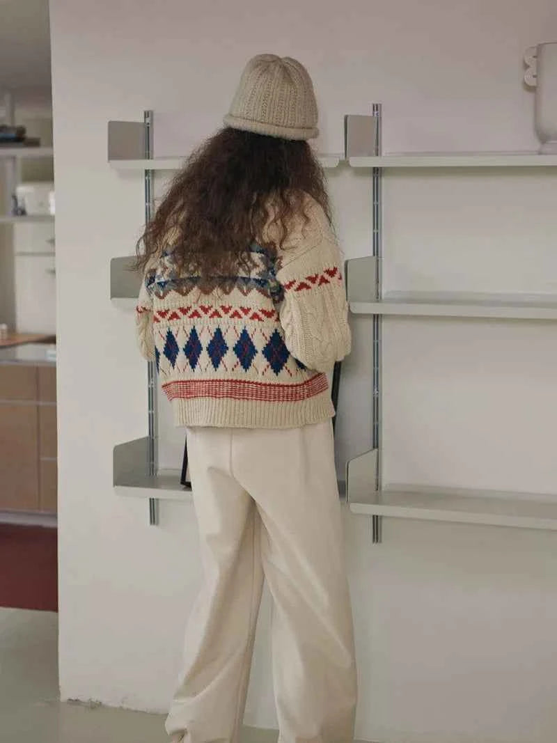 Cozy Vintage Christmas Argyle Knit Cardigan