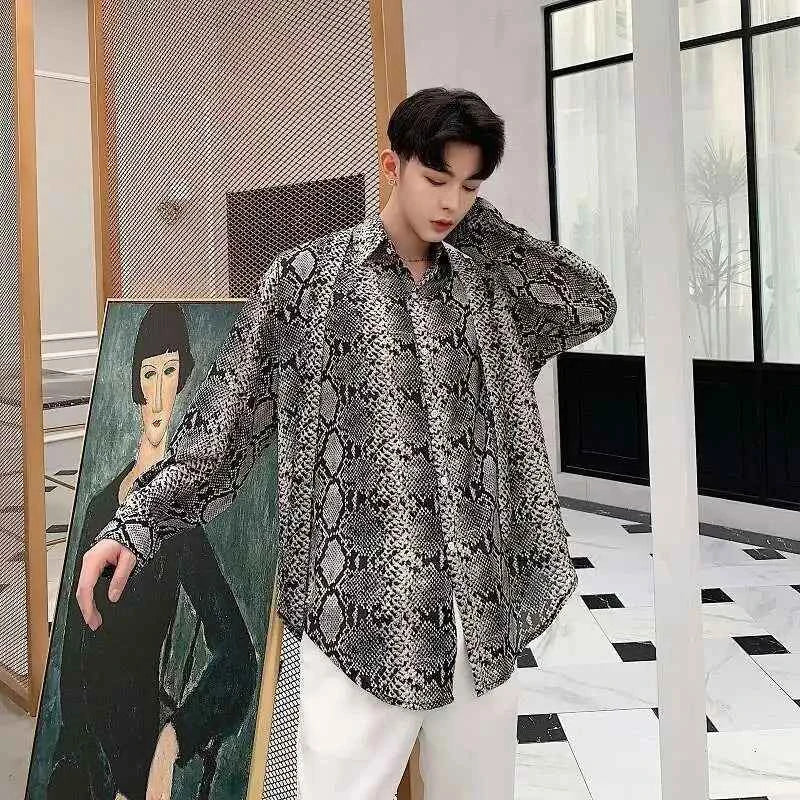 Japanes Trendy Snake Printed Short Sleeved Shirt