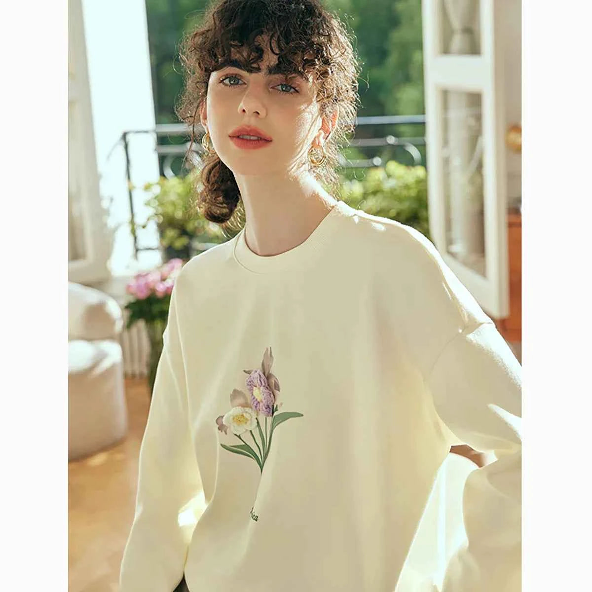Elevated Loose Fit Crew Neck Casual Sweatshirt