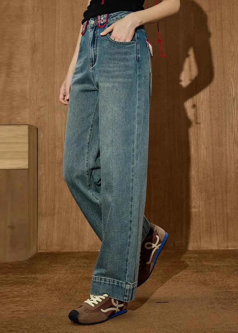 Signature Washed Embroidered High Waist Jeans