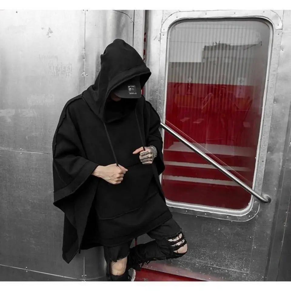 BLVCK Loose Hoodie